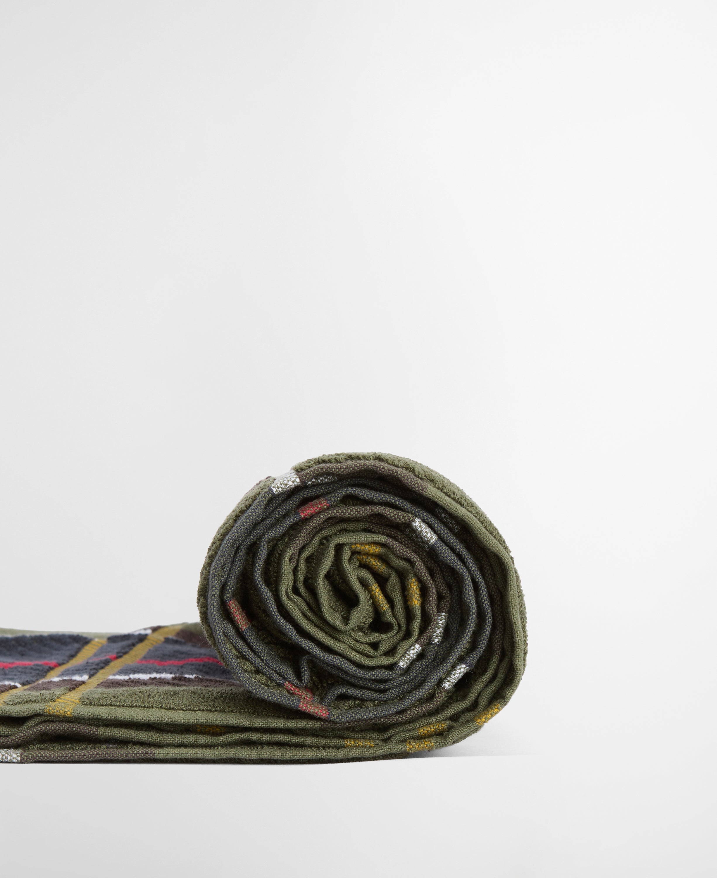 Barbour tartan-beach-towel-classic-tartan – Legend Story