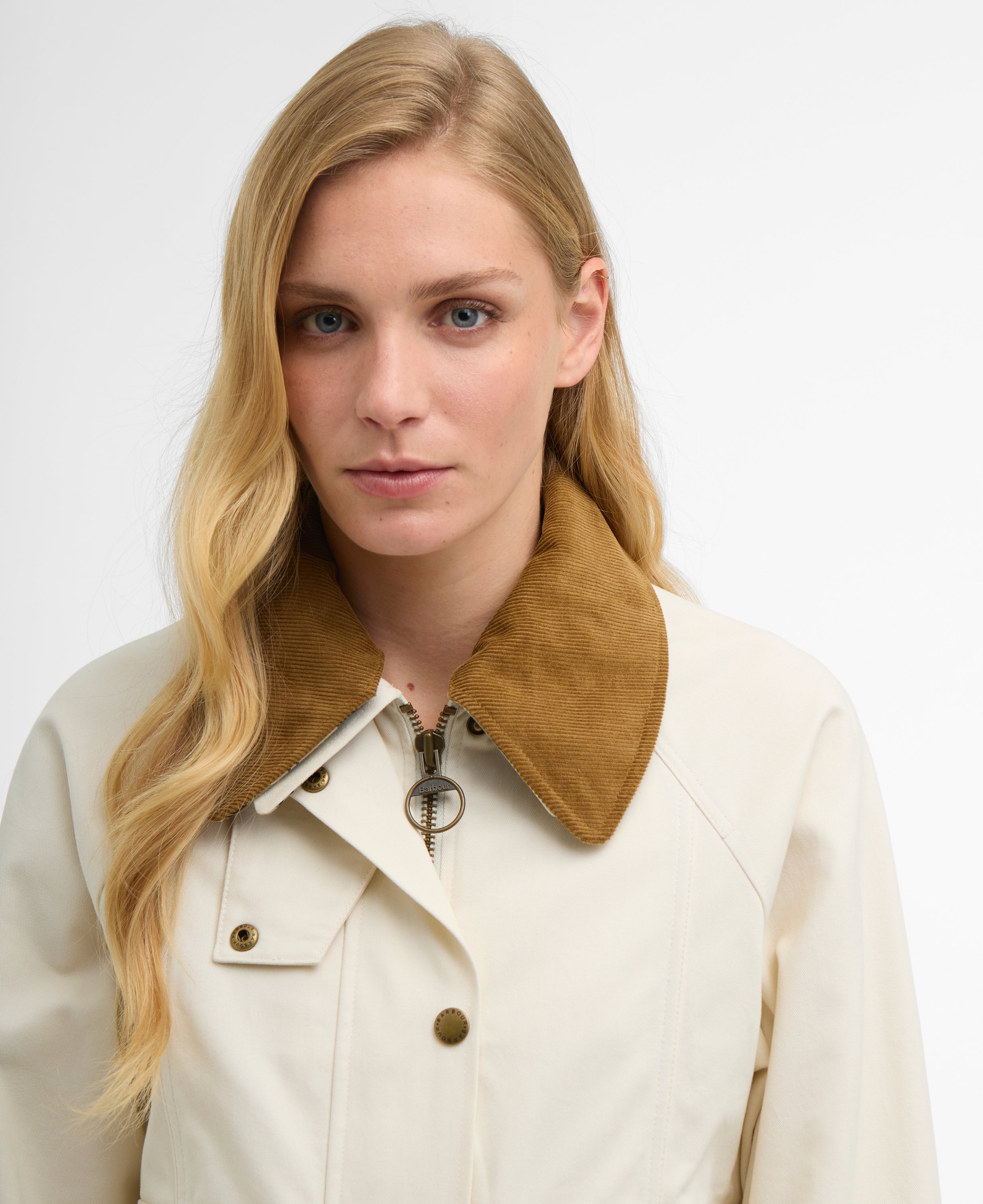 Barbour cropped-beadnell-casual-jacket-light-pearl-dress-be – Legend Story