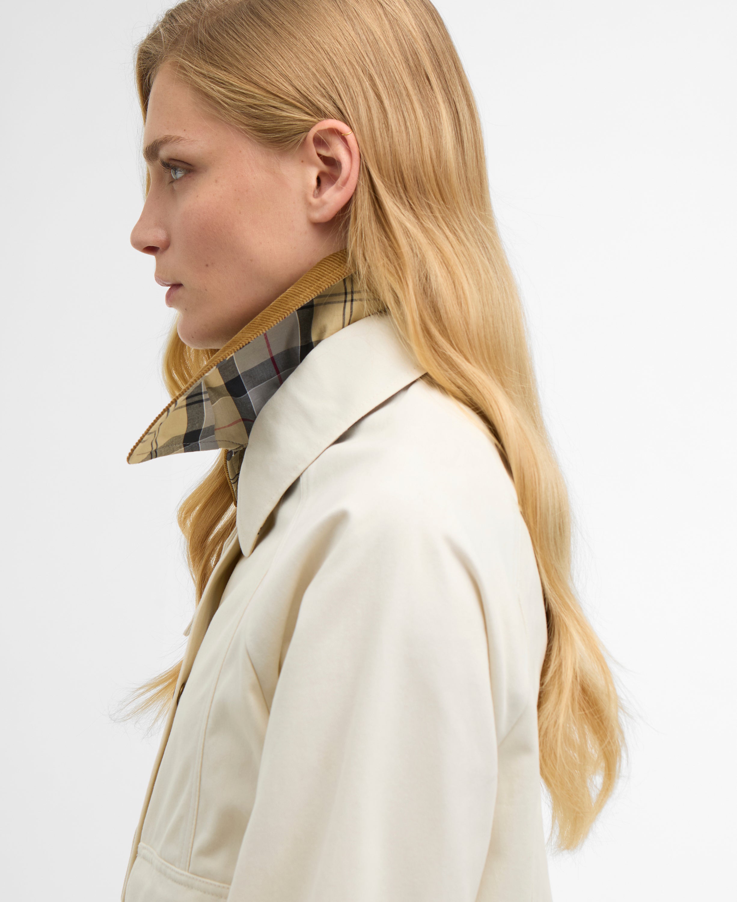 Barbour cropped-beadnell-casual-jacket-light-pearl-dress-be – Legend Story