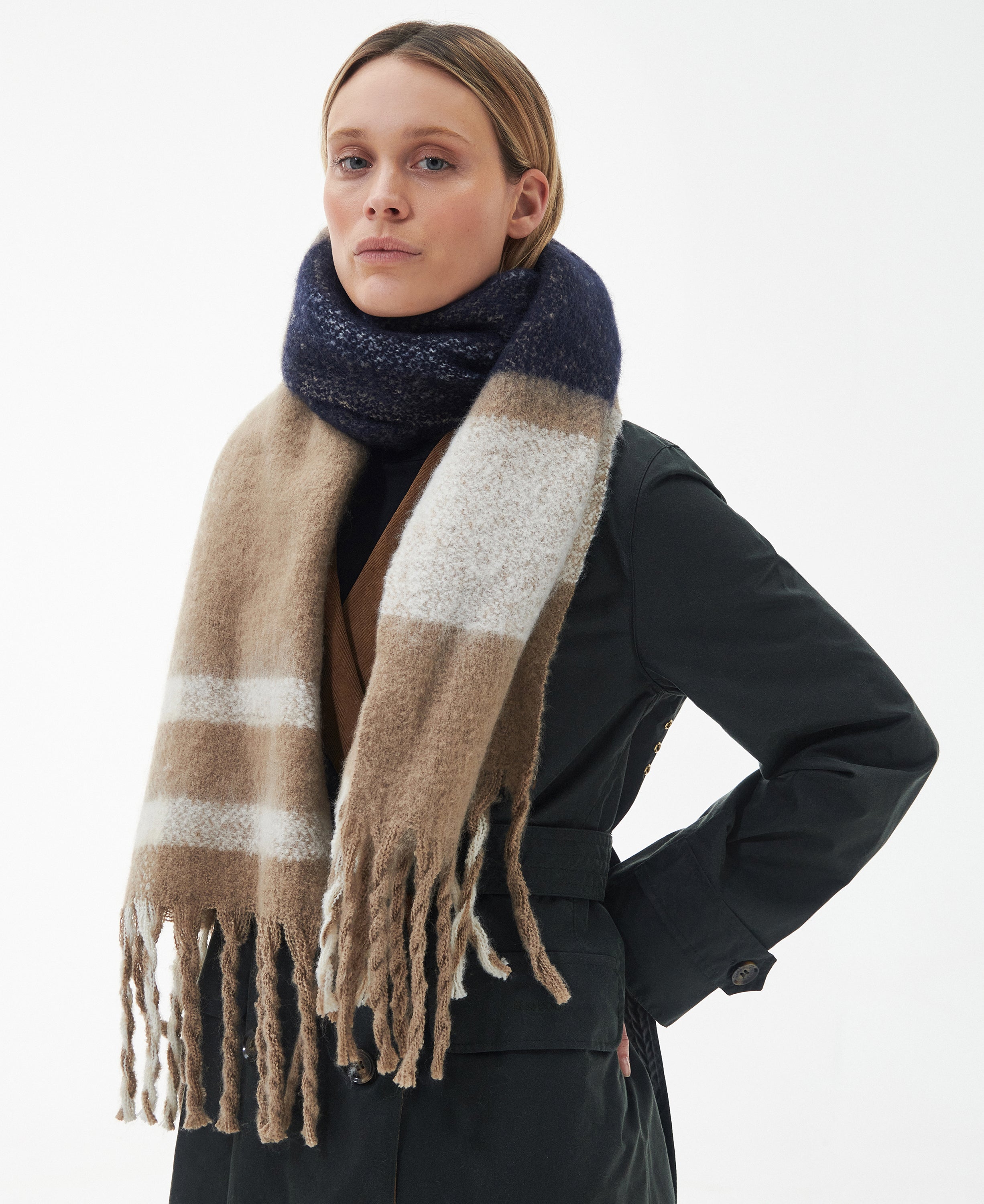 Barbour isla-tartan-boucle-scarf-trench-tartan – Legend Story