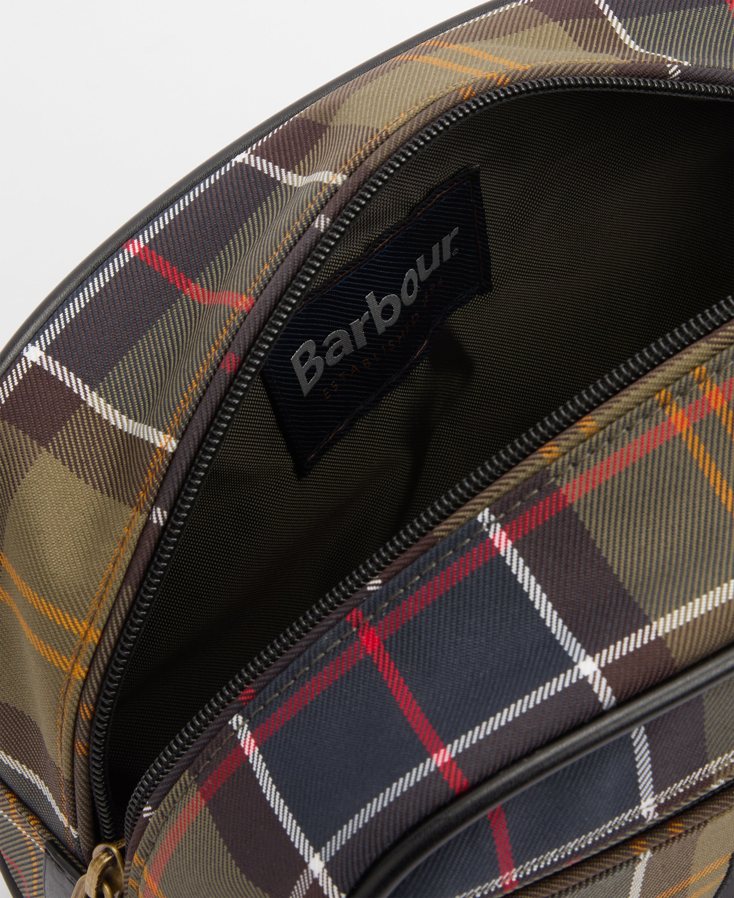 Barbour tartan-washbag-classic-beacon – Legend Story