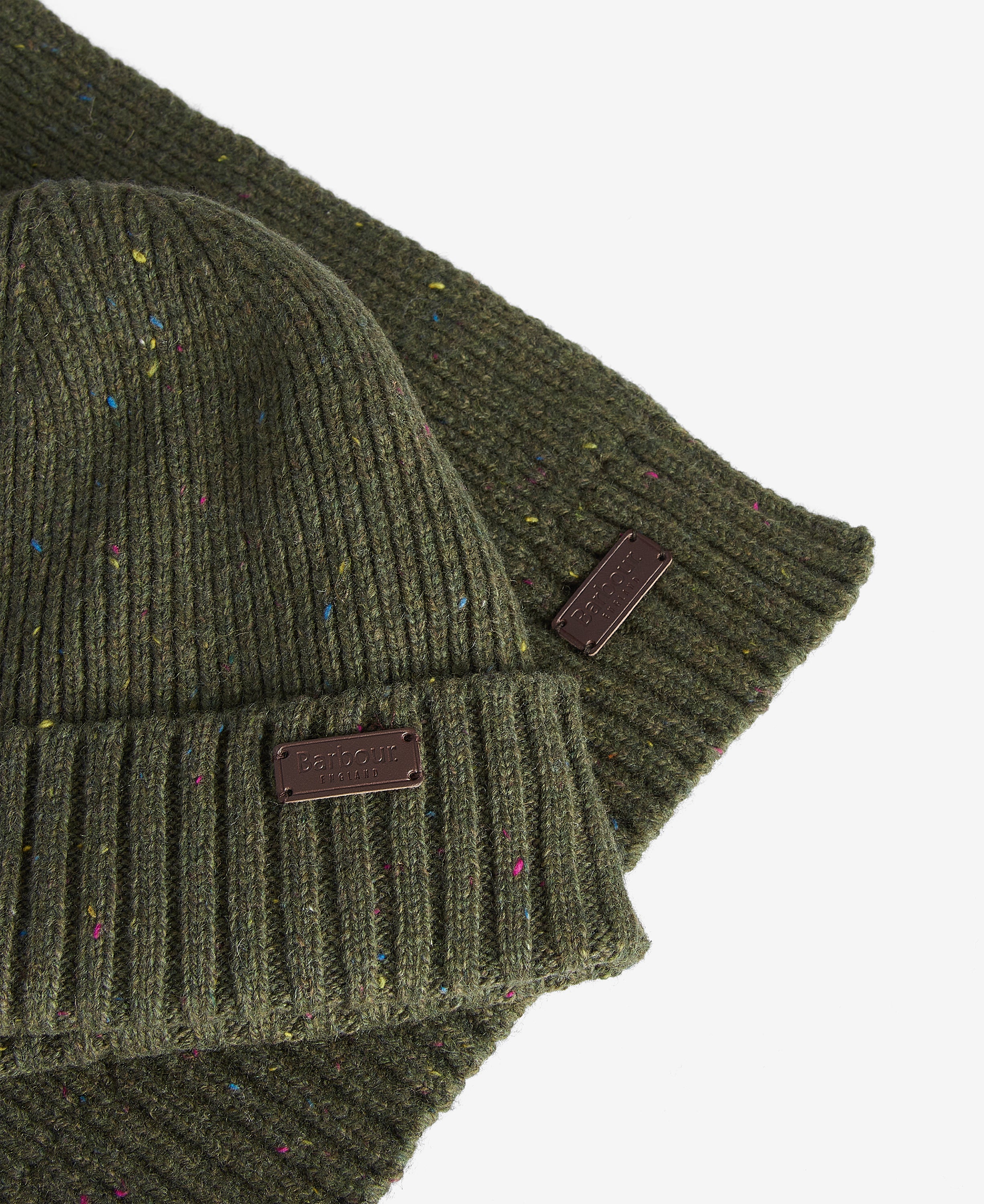 Barbour carlton-fleck-beanie-scarf-g-olive – Legend Story