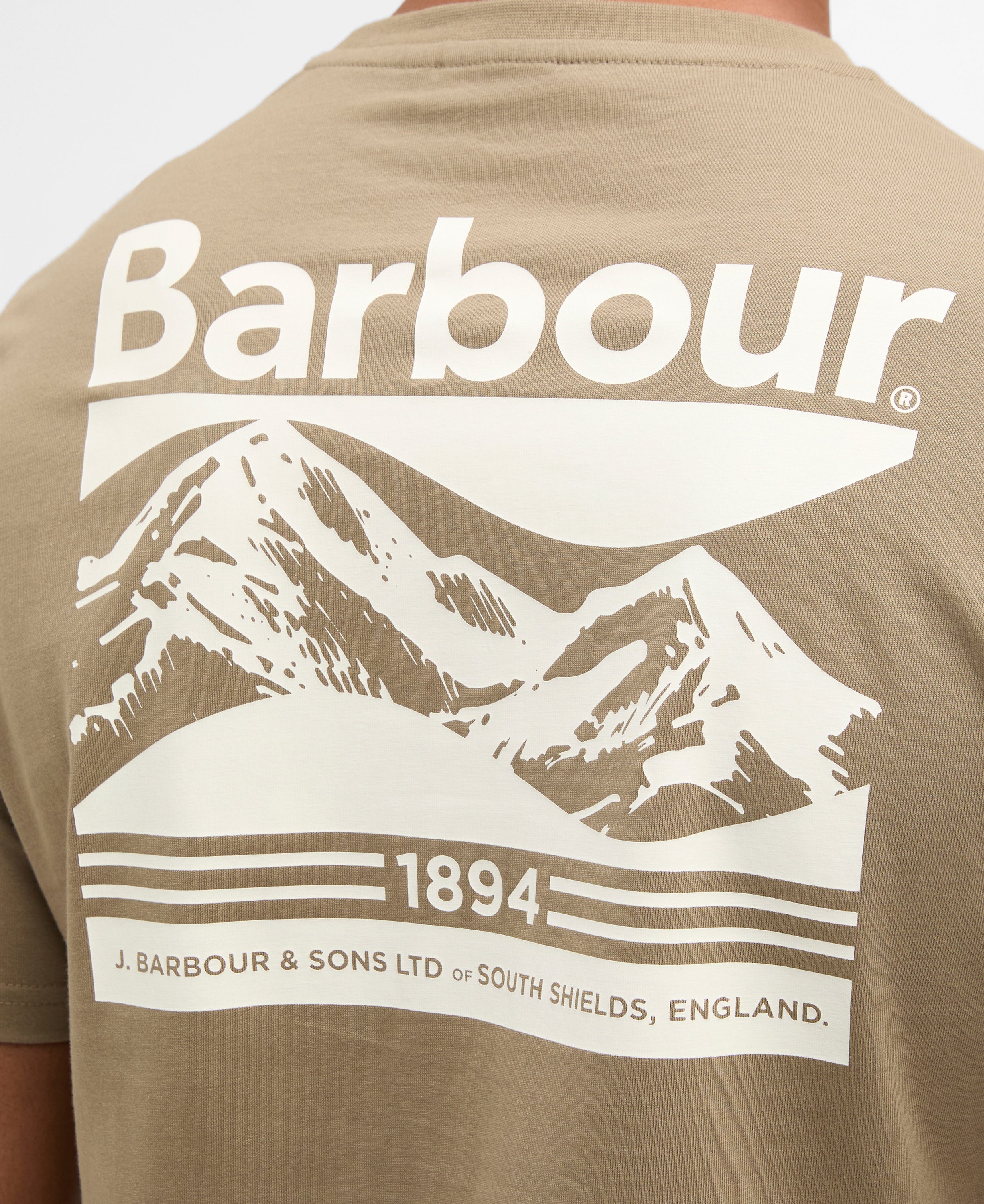 Barbour camber-graphic-t-shirt-grey-olive – Legend Story