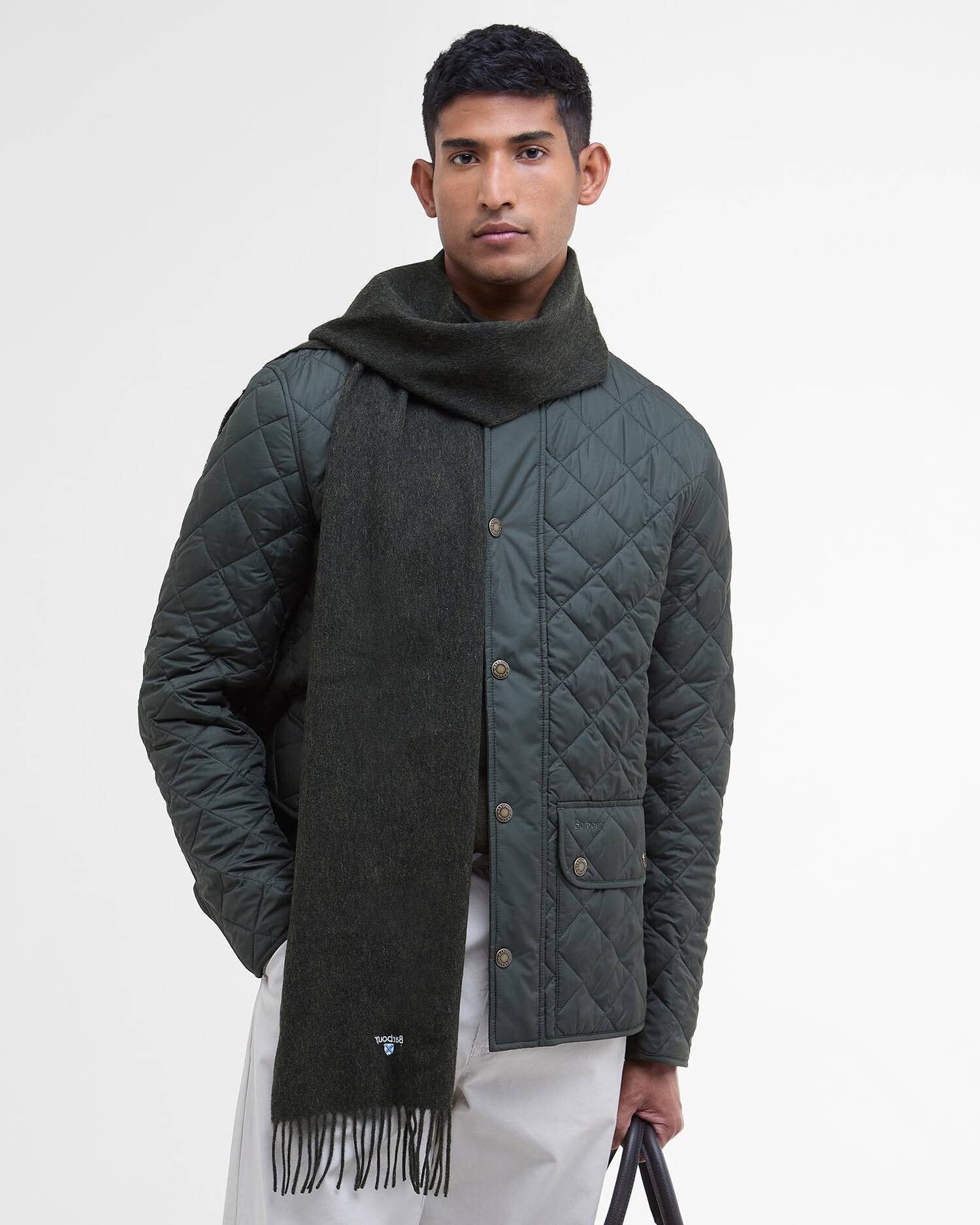 Barbour plain-lambswool-scarf-seaweed – Legend Story