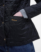 Barbour annandale-quilted-jacket-black – Legend Story