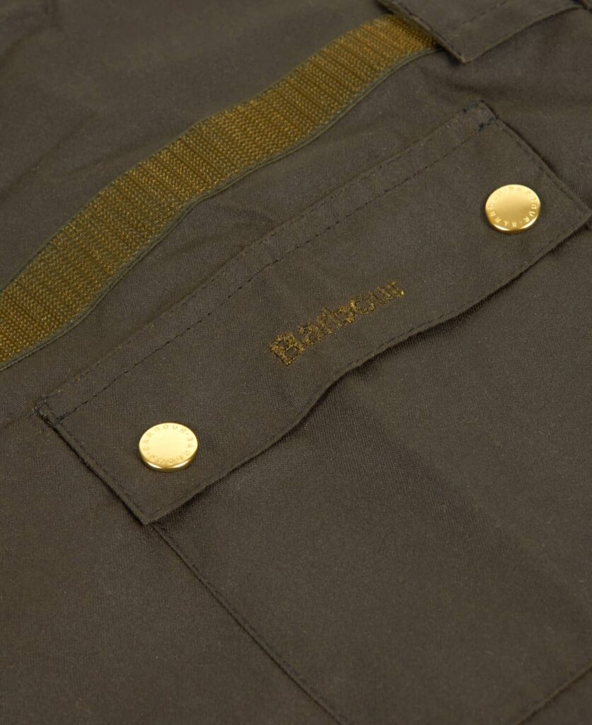 Acheter votre Barbour 2 In 1 Wax Dog Coat Legend Story