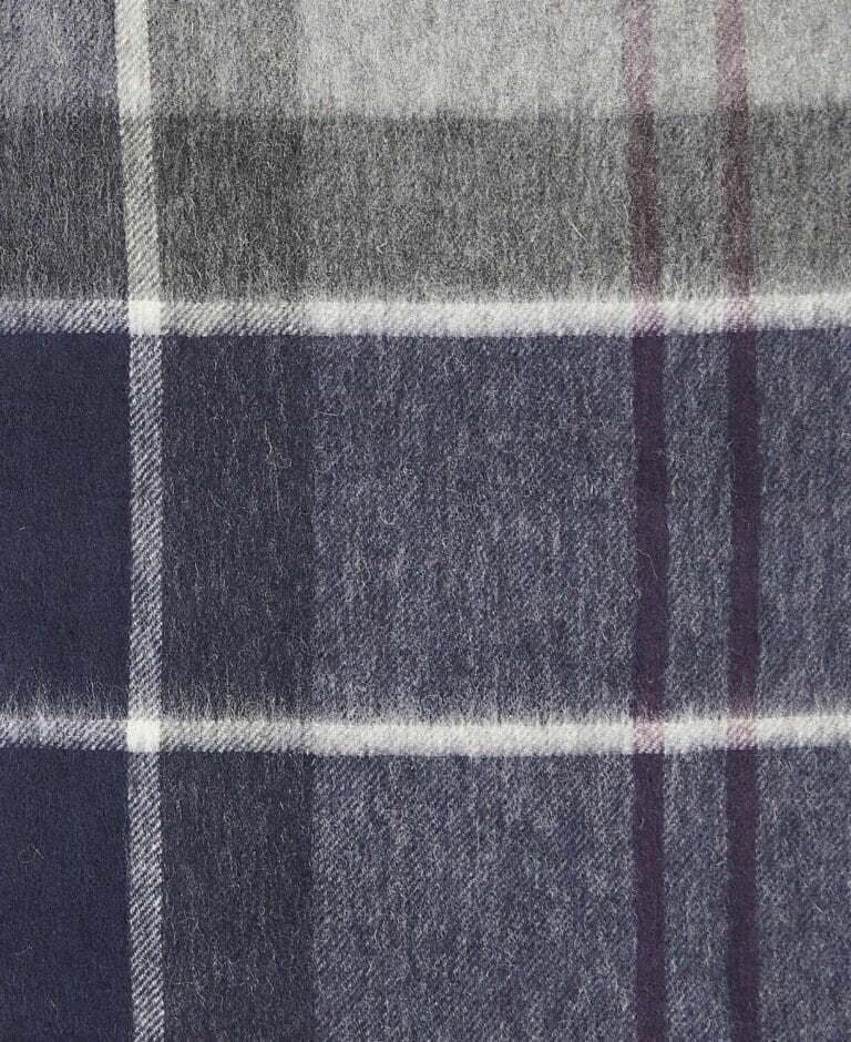 CARRBRIDGE TARTAN SCARF